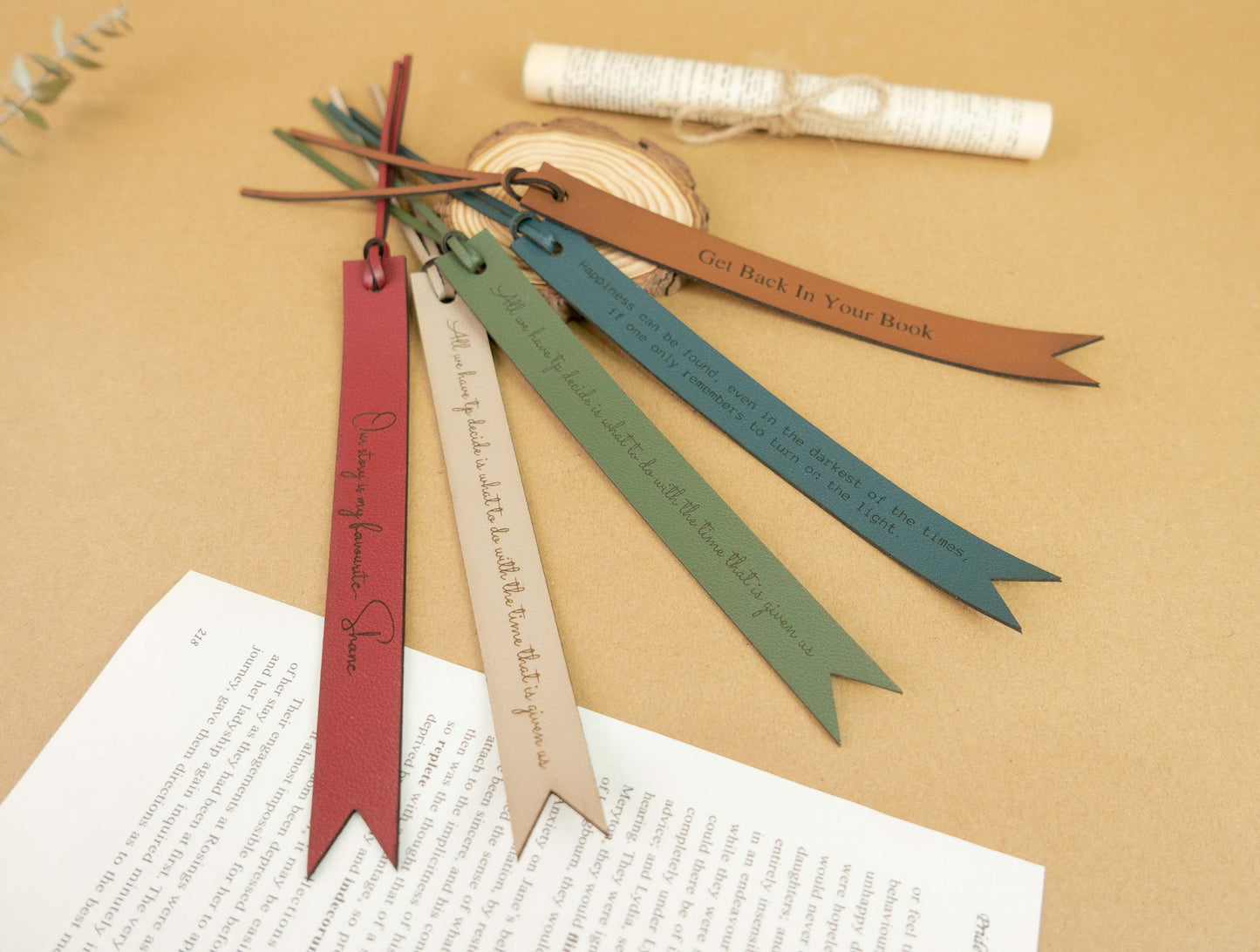 Engraved Leather Bookmark - MTWORLDKIDS.COM