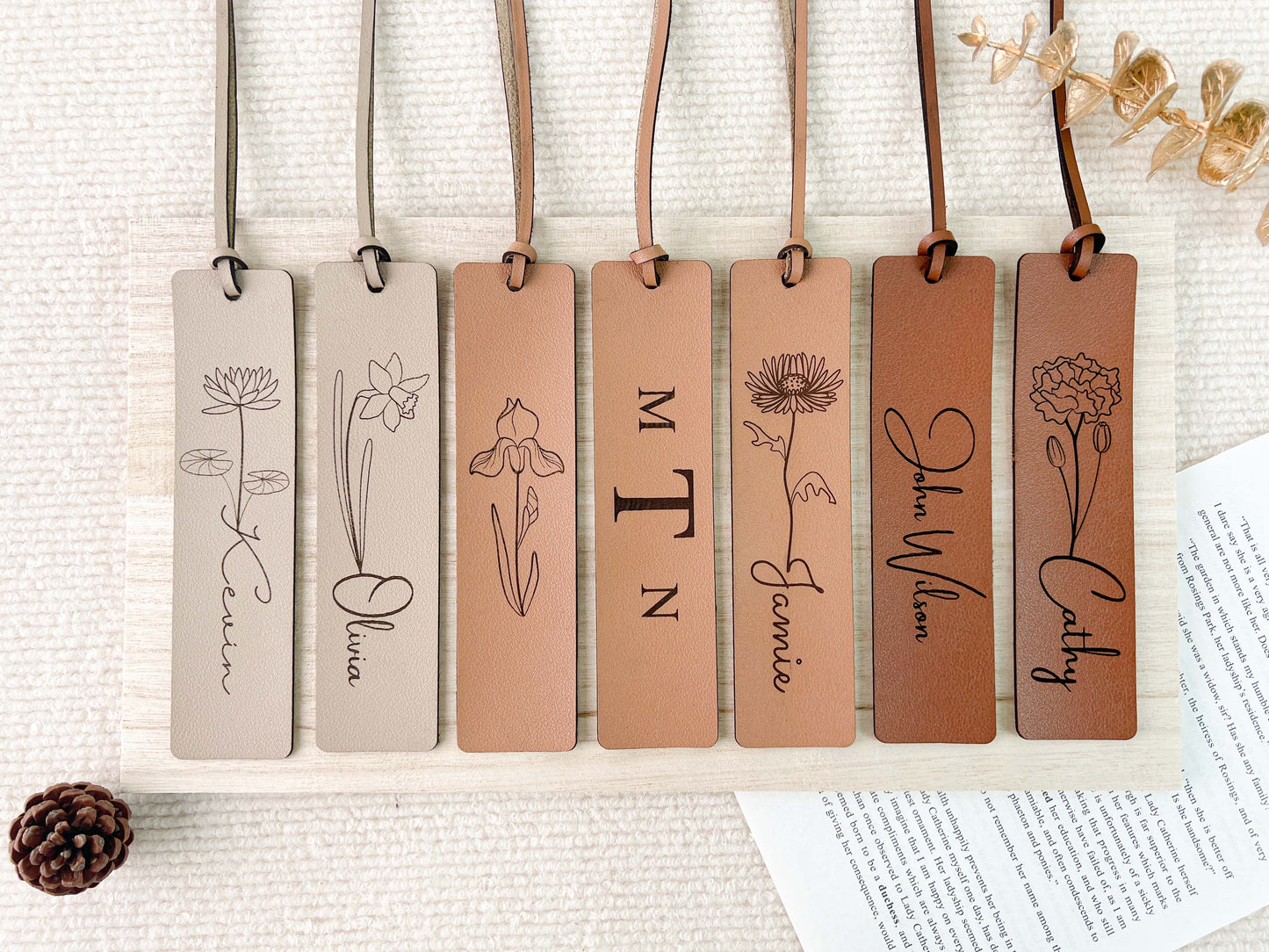 Personalized Birth Flower Bookmark - MTWORLDKIDS.COM