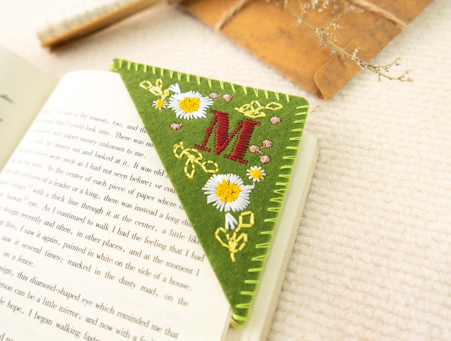 Hand Embroidered Corner Bookmarks: Mark Your Reading Adventure - MTWORLDKIDS.COM